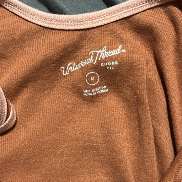 Tan Ribbed Tank Top - Picture 3 of 4